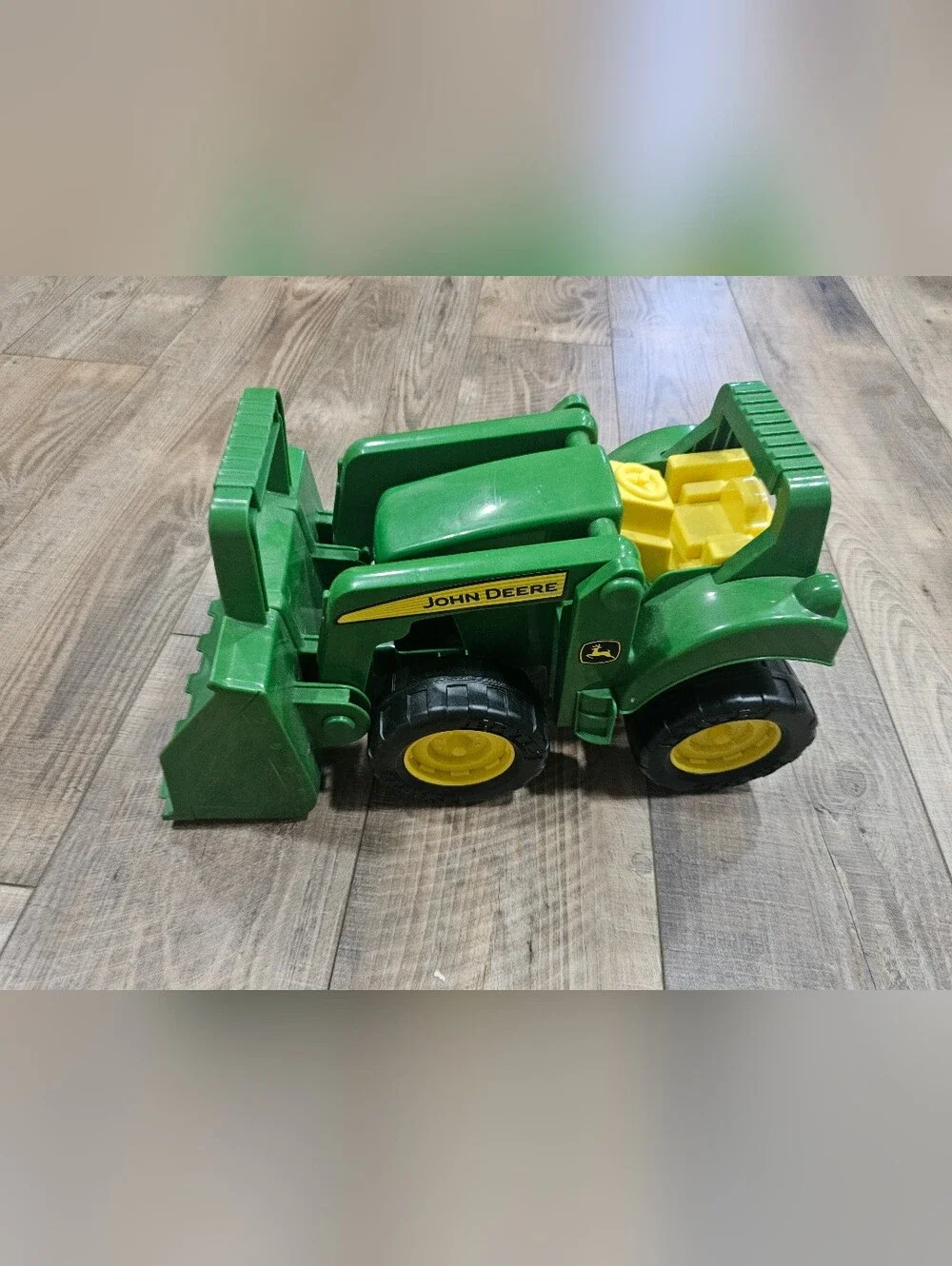 John Deere 15 Inch Big Scoop Conatruction Dozer Pusher Bucket Green Plastic Toy